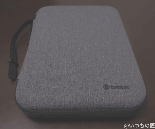 tomtoc ハードケース 2018 ipad 外観 | 真ガジェットレビューの匠 tomtoc ハードケース 2018 iPad 外観