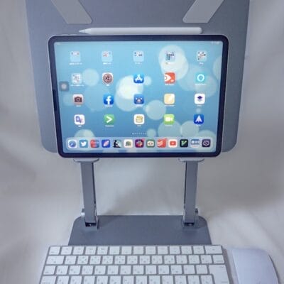 ipad-pro-magic-keyboard-stand-1 | 真ガジェットレビューの匠 iPadproとMagicキーボード、スタンド伸ばしたバージョン