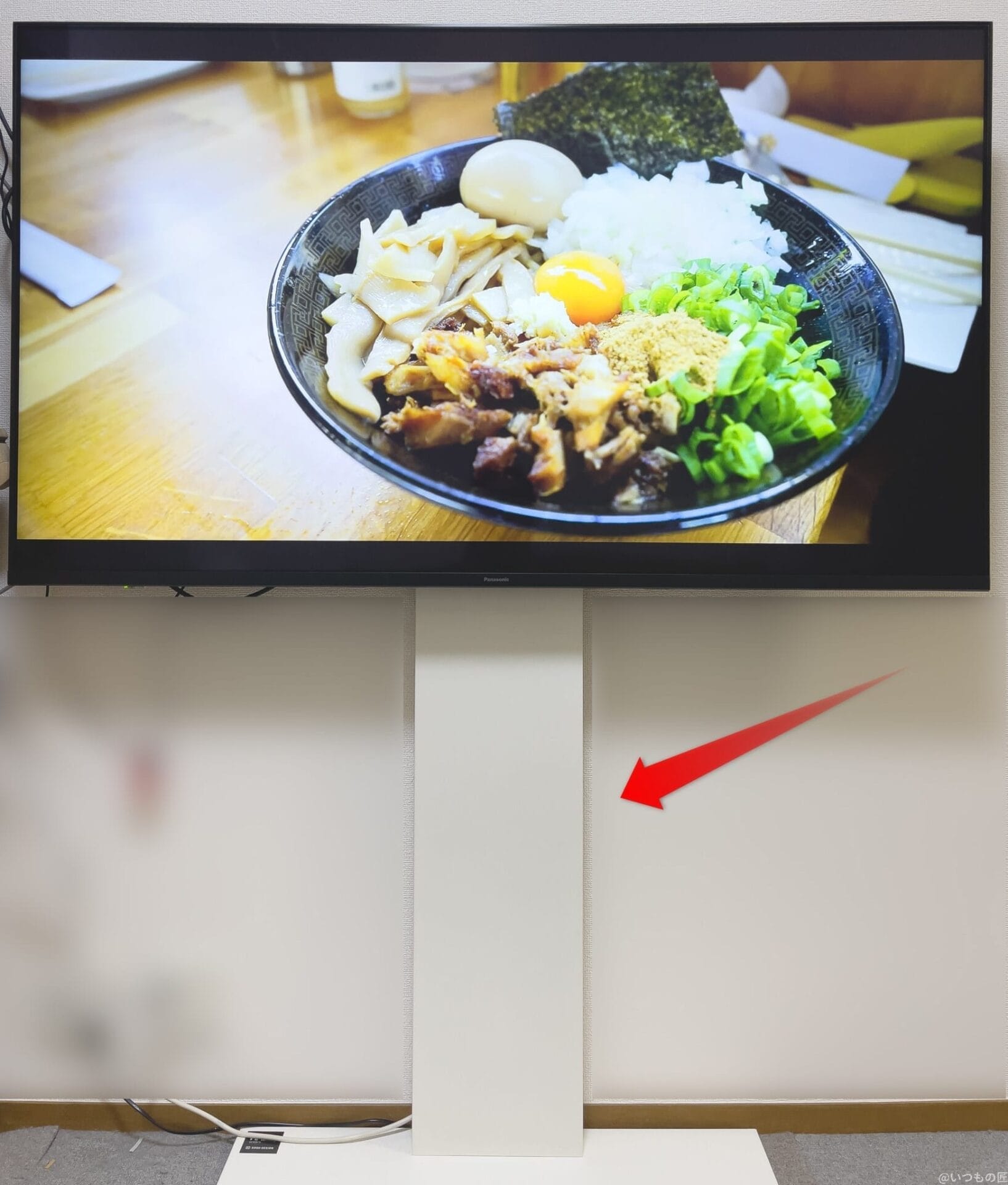 th-55jx950-8 | 真ガジェットレビューの匠 大型液晶対応の壁寄せテレビ台を使用して、今回の大画面液晶4Kビエラは設置してみました。部屋が広くなって狙い通りでしたね。