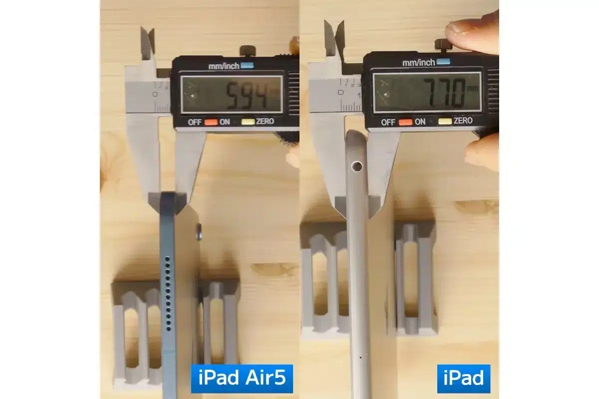 Pad Air5の厚さは5.94mm、無印iPadの暑さは7.70mmです。それぞれ保護フィルm込みの厚さです。
