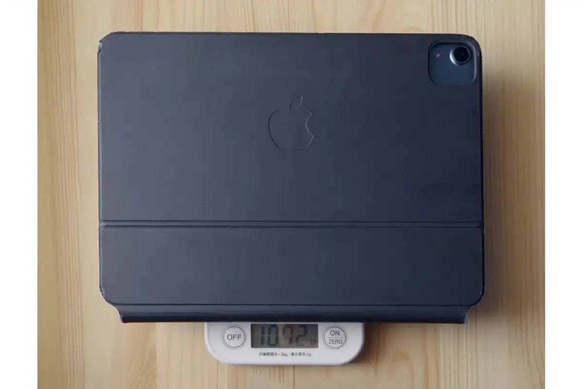iPad Pro 11インチ＋Magic Keyboardの重さは1,072g