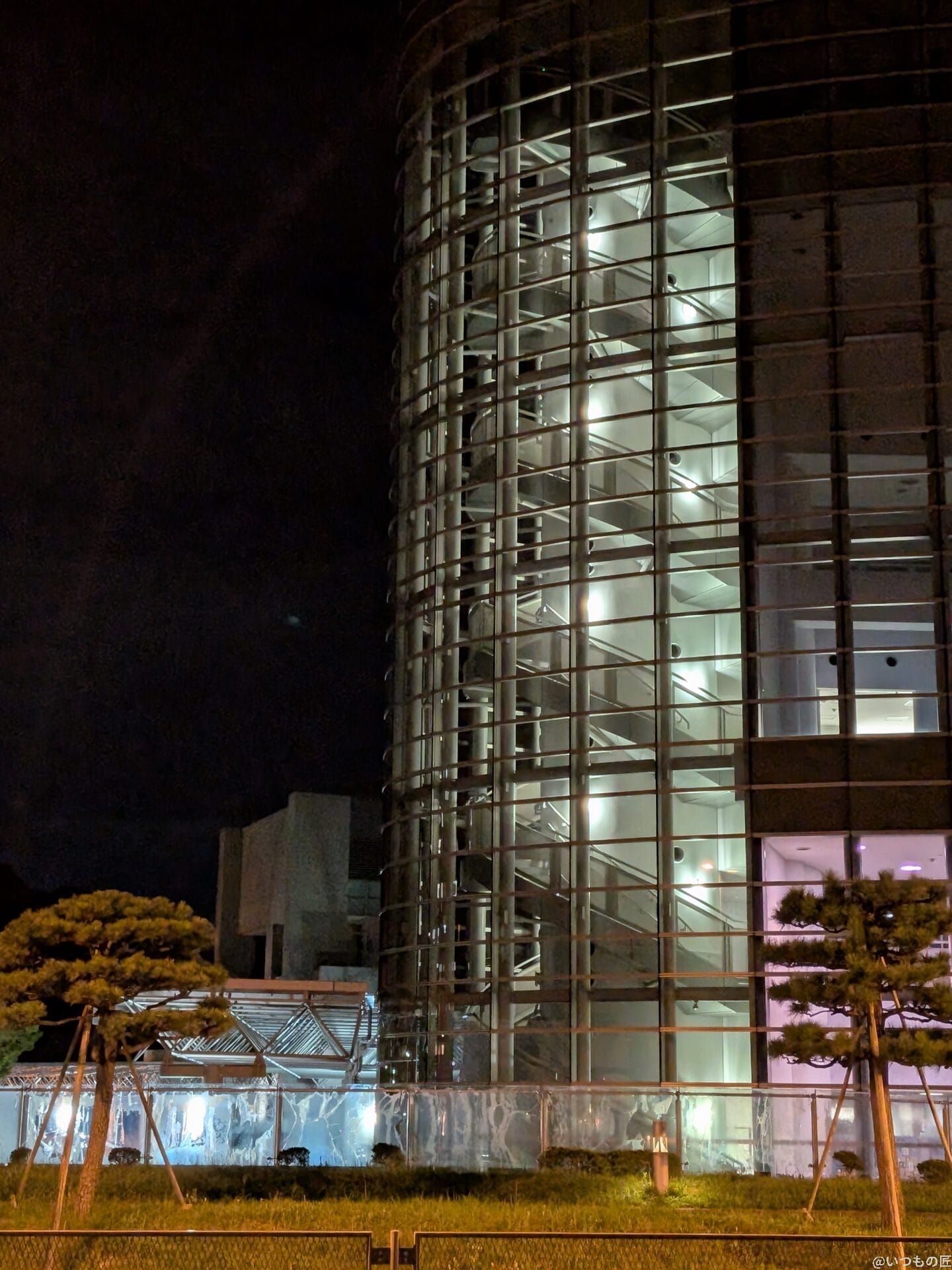 google pixel 9pro foldで暗所撮影した写真 | 真ガジェットレビューの匠 iPad mini 第7世代 カメラ Google Pixel 9Pro Foldで暗所撮影した写真