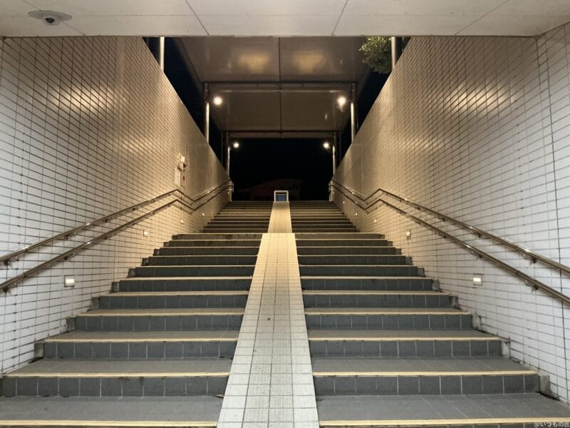 ipad mini 第7世代 でズーム撮影した暗所写真 | 真ガジェットレビューの匠 iPad mini 第7世代 カメラ iPad mini 第7世代 でズーム撮影した暗所写真